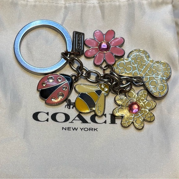 Coach Accessories - Vintage Y2K Coach Flora & Fauna Keychain